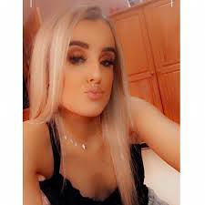 Stream Larissa bruce🤪 music