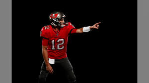 Photos First Look At Tom Brady In A Bucs Uniform In 2020 Tom Brady Tom Brady News Buccaneers Football