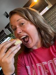 Tammy Denny's Instagram, Twitter & Facebook