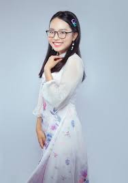 Ngoài áo dài, phương mỹ chi còn chọn crop top kết hợp quần jean trẻ trung để đi chơi những ngày tết. Tuá»•i 16 Váº«n Ngá»t Khuc Dan Ca Bao Cong An Nhan Dan Ä'iá»‡n Tá»­