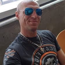 Jason Standifer's Instagram, Twitter & Facebook