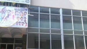 Single Screen Theatres Lose Sheen Two On Kg Road To Be Closed Down By March 31 In the smaller towns also, single screens are surviving.