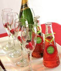 Traditional warm drinks are a great place to start and eggnog is on many christmas wish lists. Chhamoagne Coctails For Christmas Twinkle Champagne Cocktail Recipe Cocktails Champagne 38 New Year S Eve Cocktails To Help Ring In 2021 Otsutsukiistico