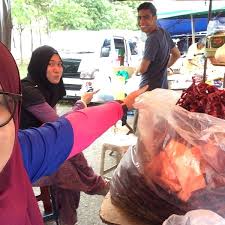 Pasar ini merupakan pasar induk di kota bandung. Fotos Bei Pasar Malam Pantai Dalam 44 Tipps Von 2425 Besucher