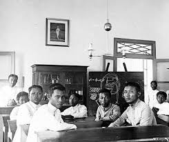Nahrávejte, sdílejte a stahujte zdarma. Indonesian National Awakening Wikiwand