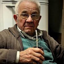 Celebrating a 105-year-old man's birthday and discussing longevity