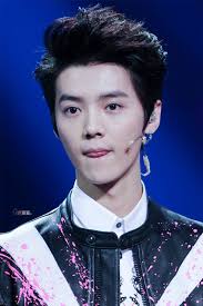 Top 10 nam thần châu Á 2016 khiến fan 'run rẩy'