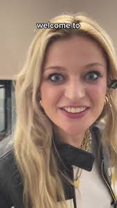 Neighborhood Festival Soundcheck Experience with Dylan Singer