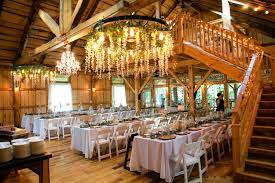 The Grand Barn At The Mohicans Wedding Leslie Dane Ohio Wedding Venues Barn Wedding Inspiration Rustic Barn Wedding