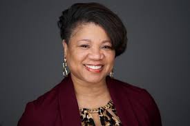 Interior Designer RoWanna Loveless Shares Common Mistakes Women Make When  Decorating Their Homes