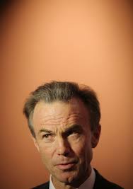 At Morgan Stanley, a Promotion and a Departure in the Top Executive Ranks