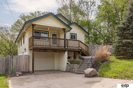 821 A St, Plattsmouth, NE 68048