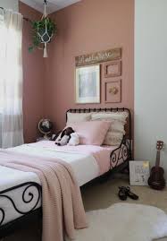 Decorate it in your own way. Before After The I Can T Believe It Was Virtual Bedroom Refresh Pink And Beige Bedroom Kids Bedroom Makeover Girl Bedroom Walls