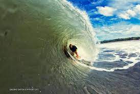 Hasta ahora, a sus 21 años de edad, participó en los juegos olímpicos de la juventud 2018, donde obtuvo dos medallas plateadas, y en los juegos panamericanos 2019 donde se llevó tres medallas doradas. Lele Usuna Surfing Argentino Desparramado Por El Mundo Surfing Latino