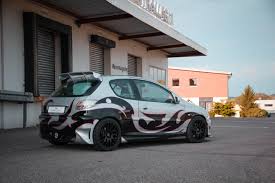 Contactez oasis tuning pour connaitre les modalités de commande Peugeot 206 Hot Hatch Auf Barracuda Karizzma Felgen