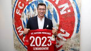 Check spelling or type a new query. Oficjalnie Robert Lewandowski Przedluzyl Kontakt Z Bayernem Monachium