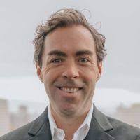 Max Dooley's Instagram, Twitter & Facebook