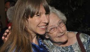 Nursing graduates celebrate pinning