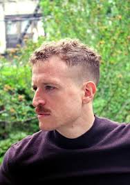 This Author Is Spilling the Secrets of the Publishing Industry