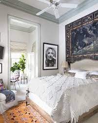 A New Orleans Manse Is Given New Life With A Fashionable Pizzazz Bedroom Design Bed Decor Bedroom Styles