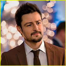 Tyler Hynes Reacts to Winning Favorite Hallmark Star of 2023 in Just Jared's  Poll!