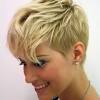 The cute short bob style 3