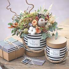 703 Likes 7 Comments Leranel On Instagram With Black Berries Bouquet Flowers Flora Floristic Botany Flowerb Flower Box Gift Box Flowers Flower Boxes