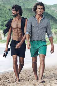 Follow these latest men's beach fashion trends and stay stylish. H M Offers Fashion And Quality At The Best Price Mens Summer Fashion Beach Mens Beach Style Mens Fashion Summer