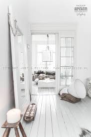 35 timeless black and white bedrooms that know how to stand out. Paulina Arcklin My Home Huis Interieur Wit Interieur Slaapkamer Vloer