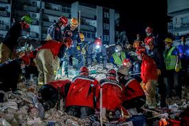 Survivor türkiye yunanistan haberleri ve güncel son dakika gelişmeleri için tıklayın! Turkey Greece Earthquake Survivor Found As Death Toll Hits 46 Bloomberg