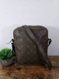 Louis Vuitton Petit Marceau 100 Authentic Date Code Pre Date Code Eclair Zipper Exterior Beau Louis Vuitton Crossbody Bag Louis Vuitton Bags