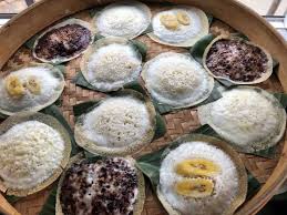 Namun demikian secara umum menggunakan resep kue serabi sama dan cara membuatnyapun juga tidak jauh berbeda. Cara Membuat Serabi Solo Lembut