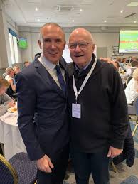 Born in brotherton, north yorkshire, cooper was first signed by wolverhampton. Tony Dorigo On Twitter Delighted To Finally Meet Terry Cooper At The Lufc Centenary Game From One Left Back To Another It Was Honour To Meet You Tc Lufc Leedsunited Leedscentenary
