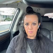 Hello everyone! My name is Devan Phillips. I work with direct credit  funding to help provide for small businesses. We do working capital￼, lines  of credit, and equipment loans. ￼￼We fund things