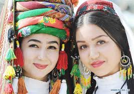Uzbek people celebrate Nowruz Festival ...