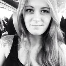 Danielle Hawks (@Dhawkkss)