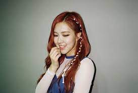Rose in a red crop top is just perfect. Blackpink Rose Instagram Photo Roses Are Rosie Smile Cute