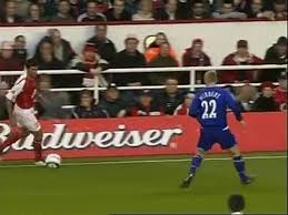 This content is provided and hosted by a 3rd party server. Arsenal Vs Everton 7 0 11 05 2005 Video Dailymotion