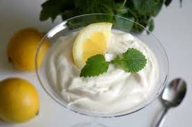 Schnelle Zitronen Topfencreme Rezept Rezepte Zitronencreme Dessert Sommernachtisch