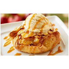 Olive garden is a beloved italian chain that has a ton of items to try out. Warm Apple Crostata Lunch Dinner Menu Olive Garden Italian Liked Apple Dessert Recipes Olive Garden Sicilian Cheesecake Recipe Apple Crostata Recipe