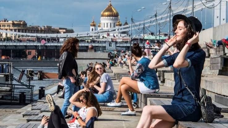 In Gorky Park, with nuclear worries