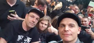 Paul Jr. Designs updated his cover photo.