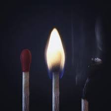 The Light Of A Match By Moksimil Candles Wallpaper Candle Projects Dark Photography