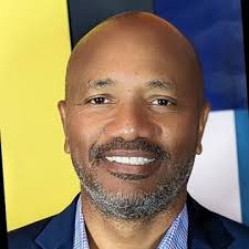 Reginald Chatman's Instagram, Twitter & Facebook