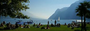 Where is lake maggiore villa with beach access. Holiday Homes In Maccagno Lake Maggiore Italy