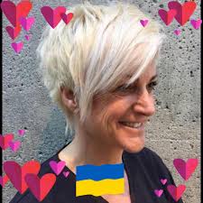 Exploring Prague and Sharing Knowledge of the City