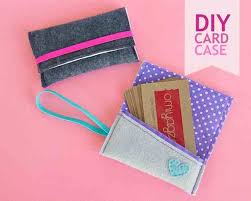 Altoid tins are great to hold flash. 25 Diy Business Card Holder How To Make A Business Card Holder