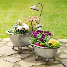 Badewannen Blumentopf Vintage Nanu Nana In 2020 Garten Blumen Pflanzen