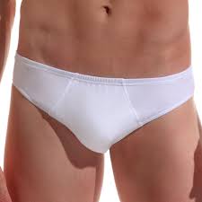 Hésiter entre les 181 références de lot de slip homme disponibles à la vente, profiter de la livraison gratuite pour l'achat de certains articles de cette même gamme de vêtements. Lot De 3 Slips Blancs 3 Suisses