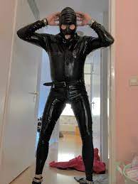 Latexslaafboy on Twitter: 